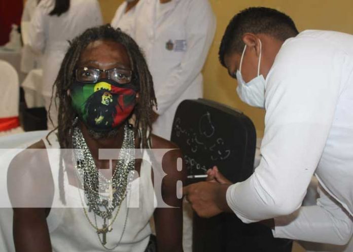 Jornada para aplicación de vacuna Sputnik V en Bluefields