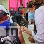 Nicaragüenses en jornada de vacunación con la segunda dosis de la Sputnik V Nueva jornada de vacunación con la 2da dosis Sputnik V en Managua