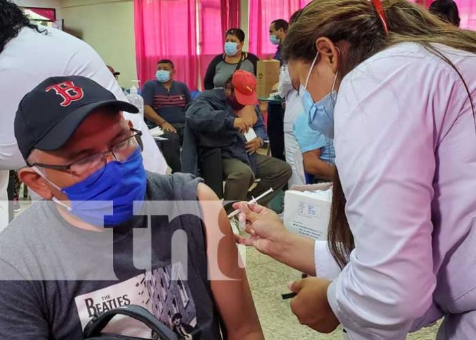 vacuna-covid-18 Nueva jornada de vacunación con la 2da dosis Sputnik V en Managua