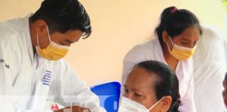 Jornada de vacunación contra el COVID-19 en Jalapa