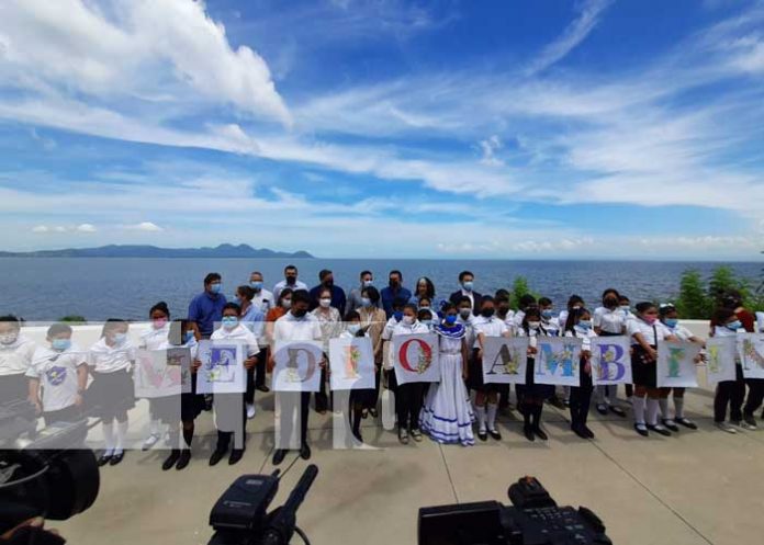Actividad ambiental en el Lago Xolotlán
