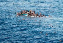 Cuatro muertos en un naufragio de inmigrantes en el sur de España Cuatro muertos en un naufragio de inmigrantes en el sur de España.