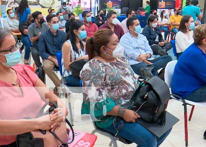 35 Jóvenes inician estudios de maestría en la UNAN Managua