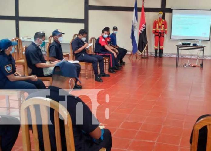 nicaragua, granada, bomberos,