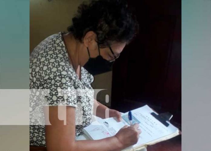 3 Entregan más títulos de propiedad en el departamento de Matagalpa