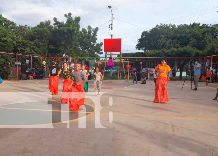 Realizan festival para los niños del barrio Batahola Norte