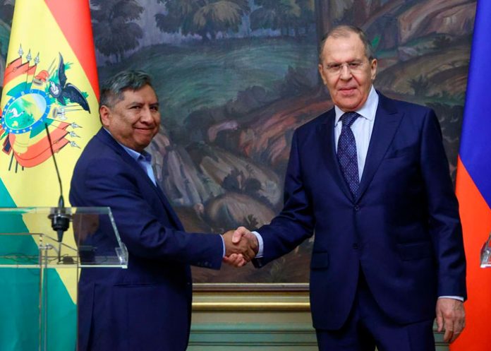 Bolivia atrae a gigantes rusos a invertir en su desarrollo económico