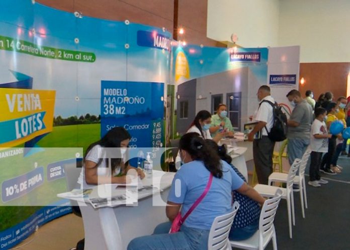 Familias alcanzan el sueño de un hogar en la Expovivienda