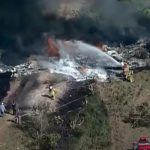 Se estrella un avión con 21 personas a bordo en Texas, EE.UU
