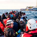 Barco Sea Watch 3 rescata a 322 migrantes en el Mediterráneo Central