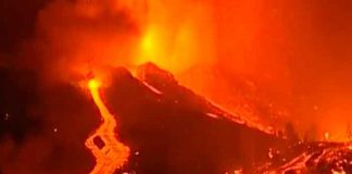 Se derrumba parte del cono principal del volcán de La Palma