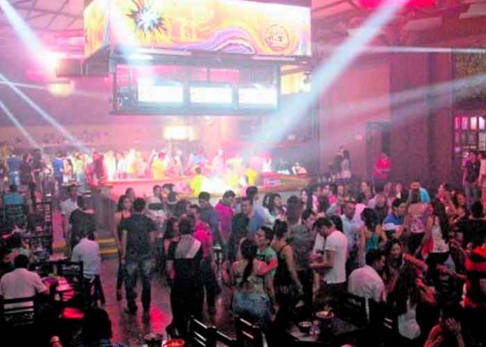 REINOUNIDO3 ¡Alerta! Mujeres son atacadas con piquetes de agujas para drogarlas