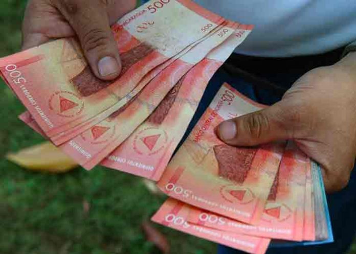 aguinaldo-/ Rosario Murillo: