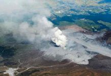 Tras erupción el volcán monte Aso en Japón mantiene alerta 3