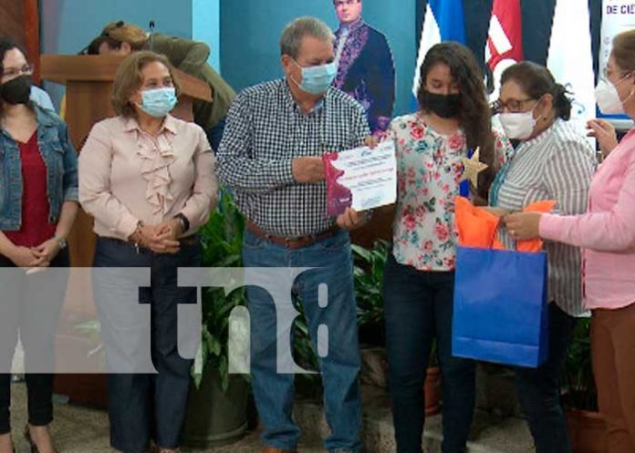 Premiación a concursantes y apasionados de la astronomía en Nicaragua