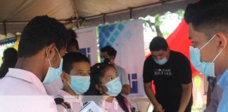 Feria de becas de carreras para jóvenes en Bluefields