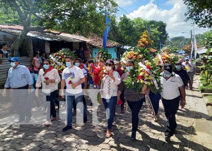 Arreglos florales por diferentes Instituciones Nacionales