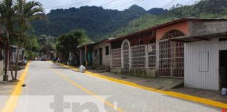 Inauguran calles adoquinadas en barrio de Jinotega