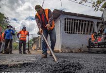 Calles para el pueblo lleva un 74 % de avance Calles para el pueblo lleva un 74 % de avance