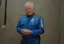 Capitán Kirk de 'Star Trek' se convierte en el astronauta más longevo en viajar al espacio