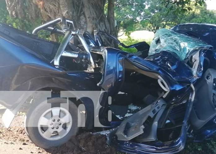 Accidente con camioneta de comerciantes en Carazo