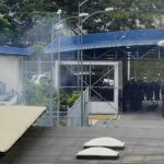 Hallan otros siete reclusos muertos en cárcel de Ecuador donde ocurrió masacre Hallan otros siete reclusos muertos en cárcel de Ecuador