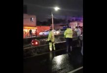Pareja muere al caer dentro de un socavón en México