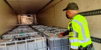 Decomisan 12.000 litros de cocaína en estado líquido en Maicao, Colombia