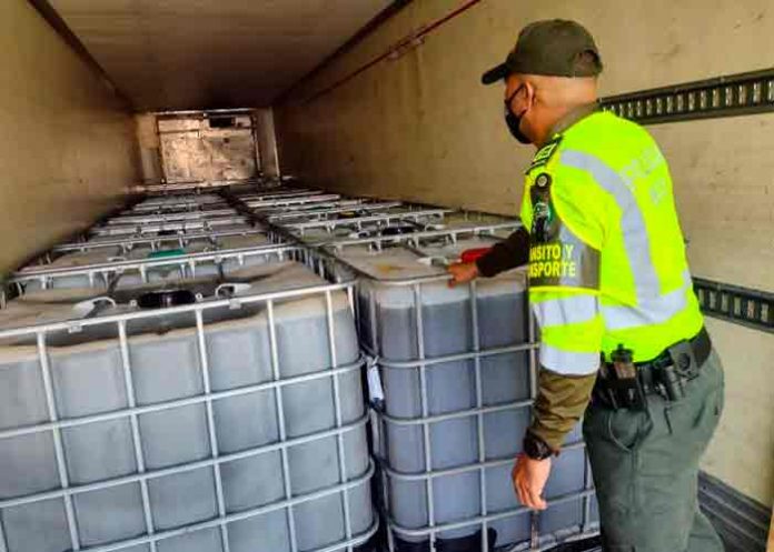 cocaina-colombia- Decomisan 12.000 litros de cocaína en estado líquido en Maicao, Colombia