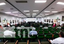 Ejército de Nicaragua aporta nuevos médicos a las familias y la patria Ejército de Nicaragua gradúa a nuevos médicos al servicio de la patria