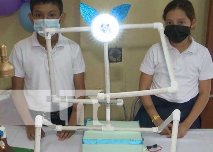 Realizan IV feria científica en colegio Rigoberto López Pérez