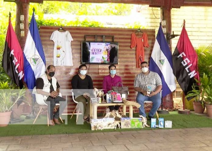 Conferencia de prensa sobre actividades en el Parque de Ferias