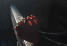 Los católicos franceses esperan cambios en la Iglesia tras abusos sexuales Los católicos franceses esperan cambios en la Iglesia tras abusos sexuales