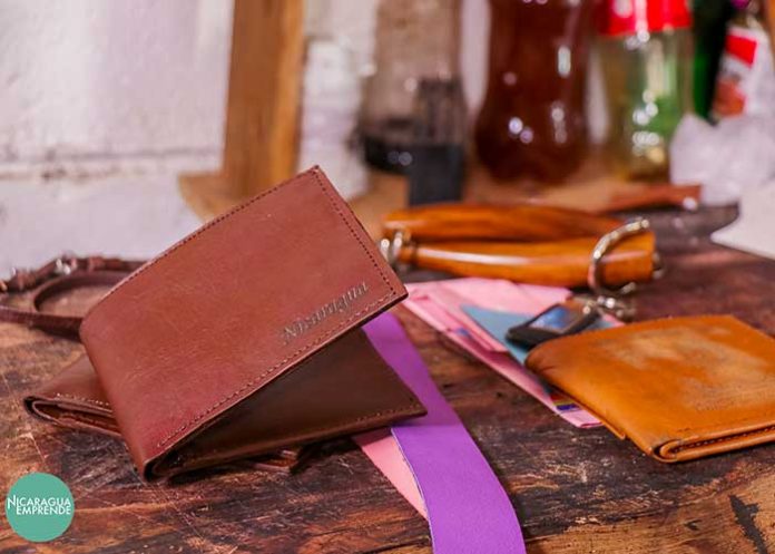 M&C Cueros, un negocio creativo y multifuncional para accesorios