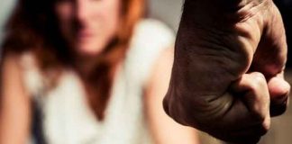 Mujer recibe una brutal golpiza tras conocer a un hombre por redes