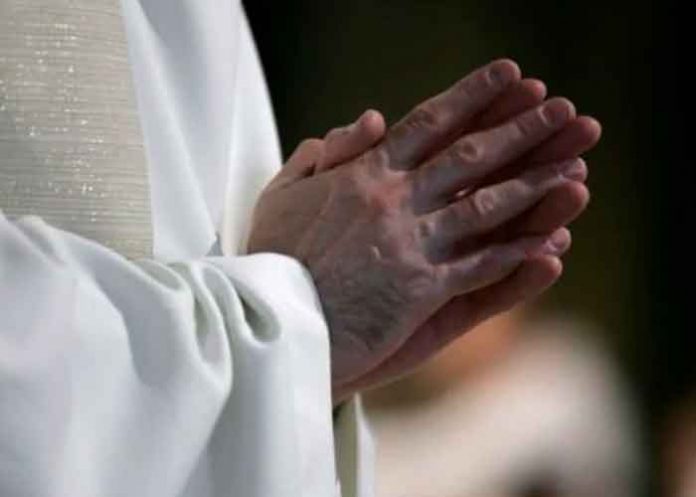 iglesia1 Francia: Señalan a más de 3 mil sacerdotes pedófilos en la iglesia católica