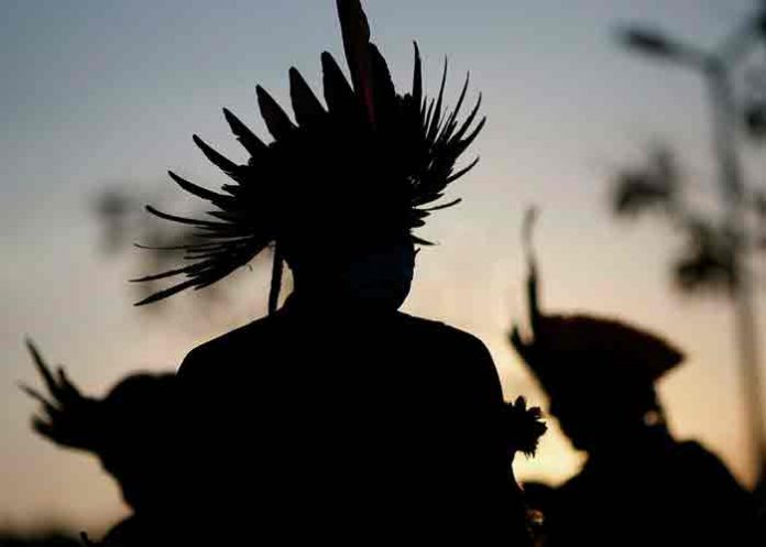 Informe revela récord de asesinatos de indígenas en Brasil