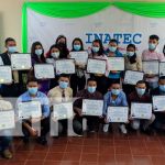 Certifican a docentes de inglés en Madriz para clases didácticas de primaria Graduación de docentes de Madriz en el idioma inglés