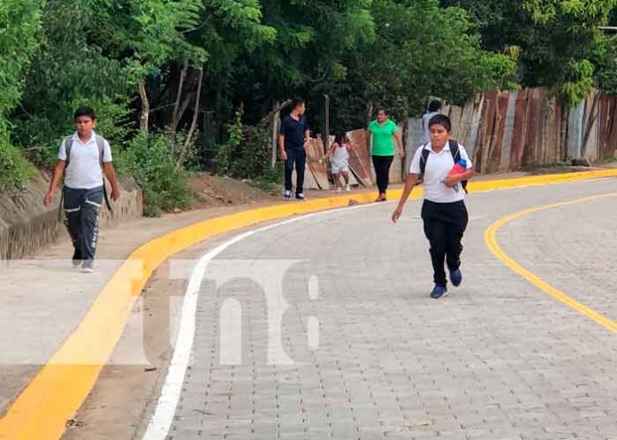 jui-002 Inauguran nuevas calles en Juigalpa