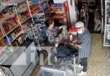 ¡Robo descarado! Se hace pasar como cliente para «tamalear» en Estelí (VIDEO) Momento de un robo descarado ocurrido en Estelí