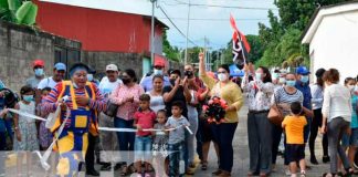 Inauguración de nuevas calles adoquinadas en León