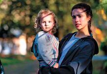 Imagen de la miniserie Maid, disponible en Netflix