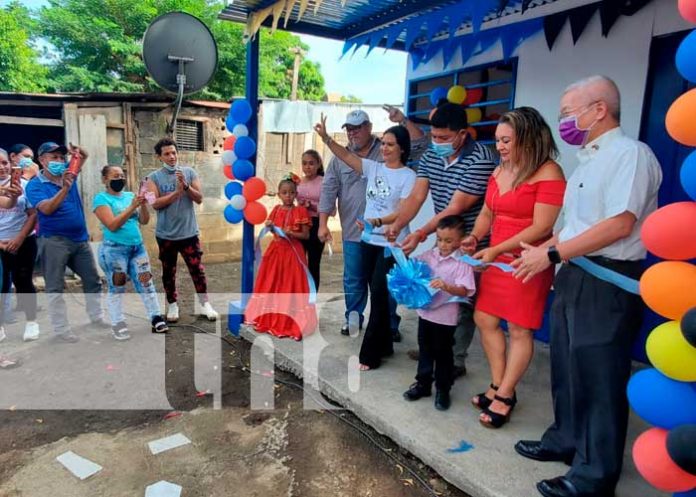 Acto de entrega de vivienda digna en Managua