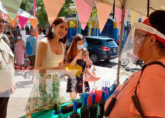 masaya-emprende-03 Vistosa feria de emprendimientos en Masaya