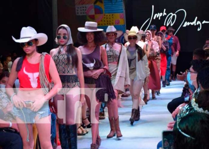 Primer día de Chinandega Moda