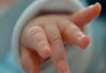 Increíble: Mujer se convierte en madre por primera vez a los 70 años