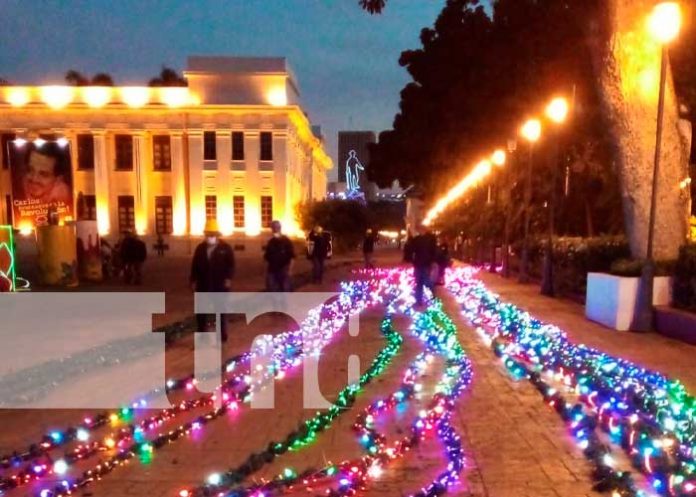 navidad-002 Managua se prepara para navidad