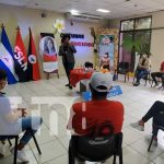 Impulsan creativas ideas de negocios en jóvenes de Nicaragua Taller práctico sobre ideas de negocios y emprendimiento