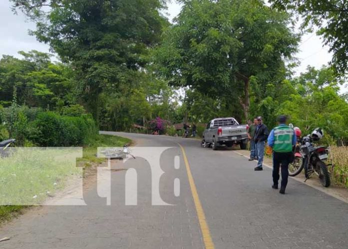 Invasión de carril provoca accidente vial en El Trapiche