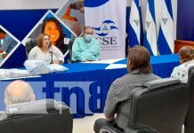 Partidos de Nicaragua reciben credenciales de fiscales que defenderán votos en JRV Conferencia del CSE en Nicaragua sobre credenciales en las JRV